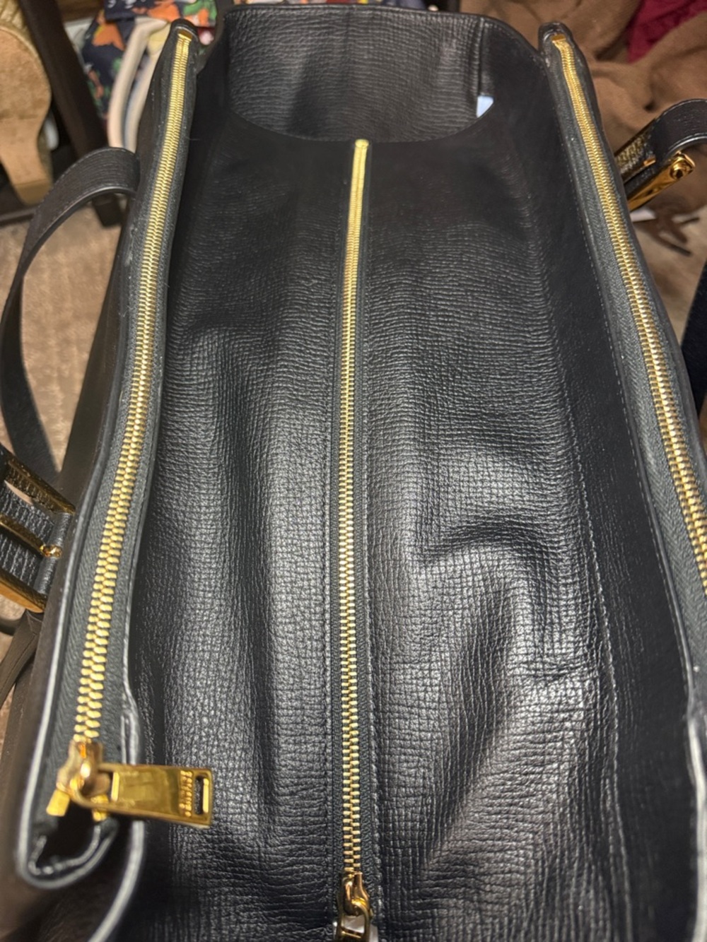 Versace Medusa Biggie Tote Bag - Picture 14 of 14